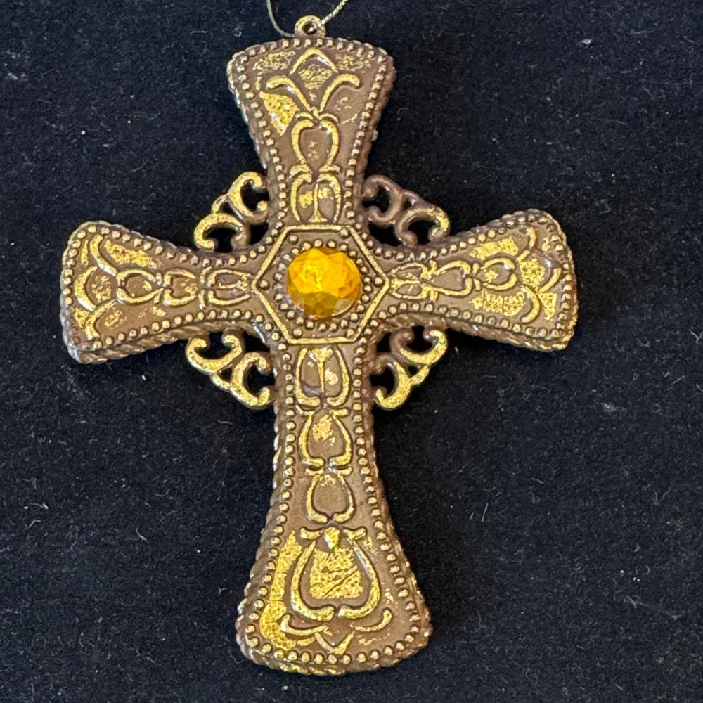 Elegant Vintage style Golden Cross Ornaments Set (4)
